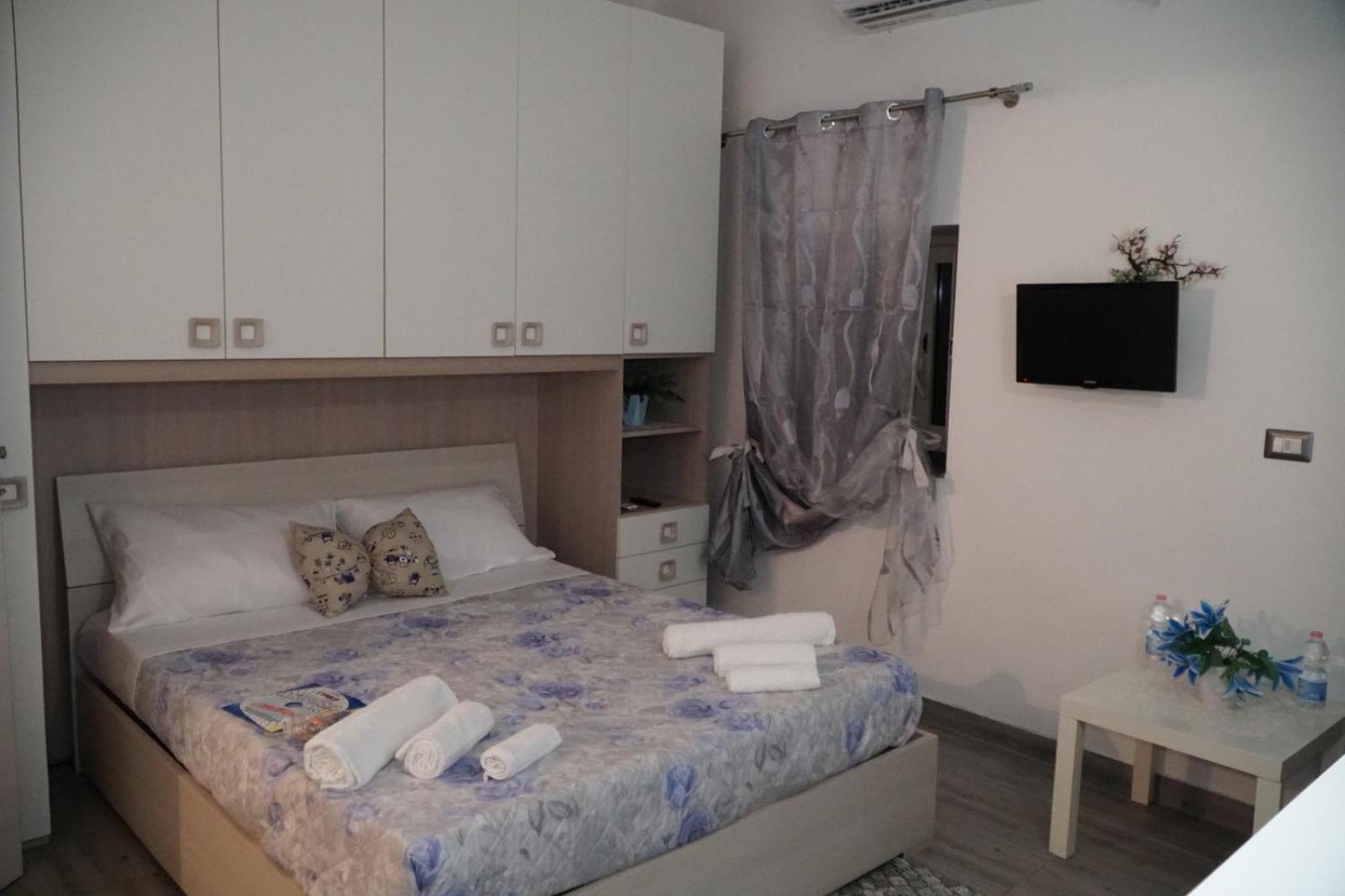 B&B Porta Garibaldi Catania Room photo